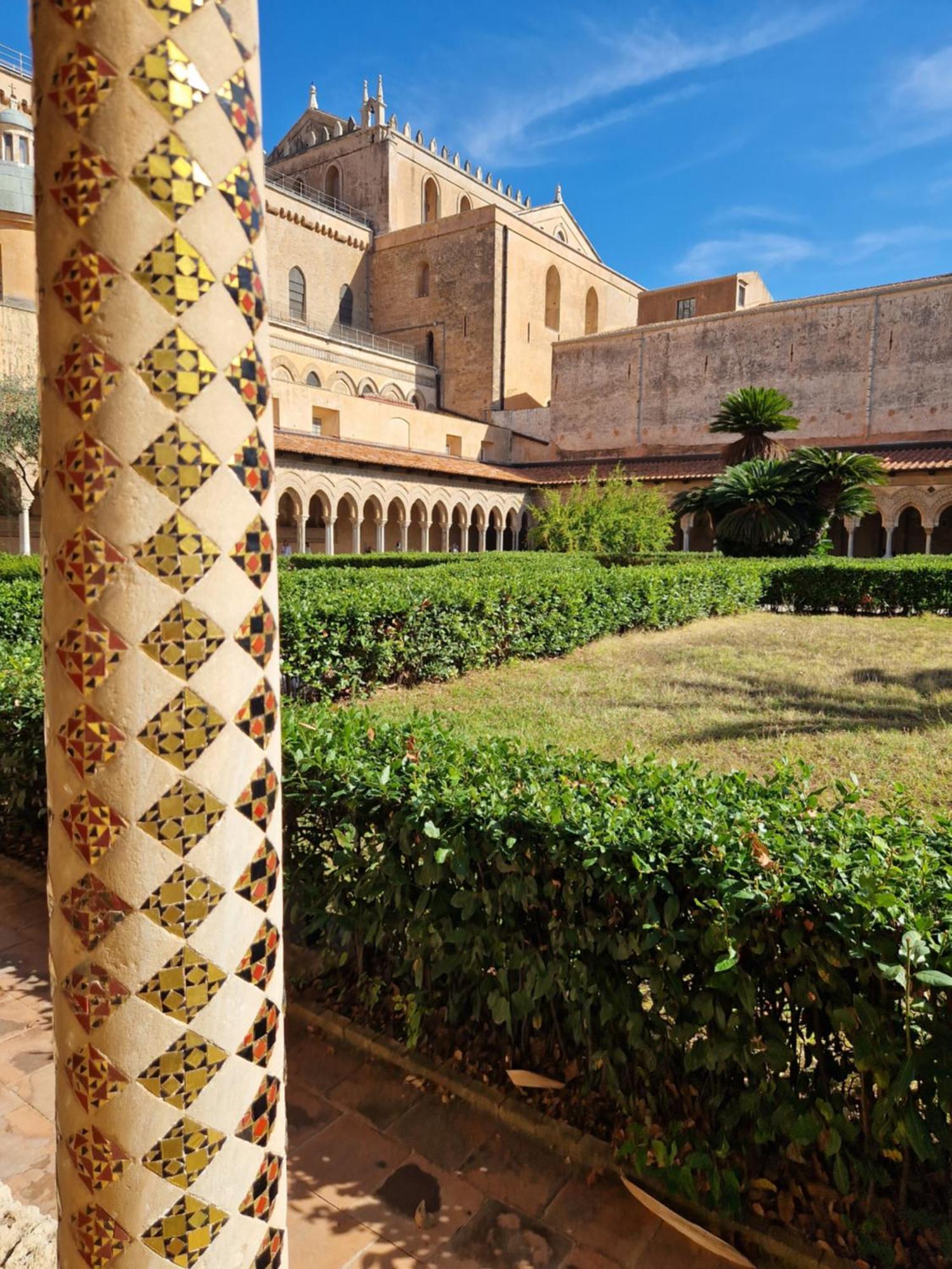Casa Normanna Bed & Breakfast Monreale Bagian luar foto